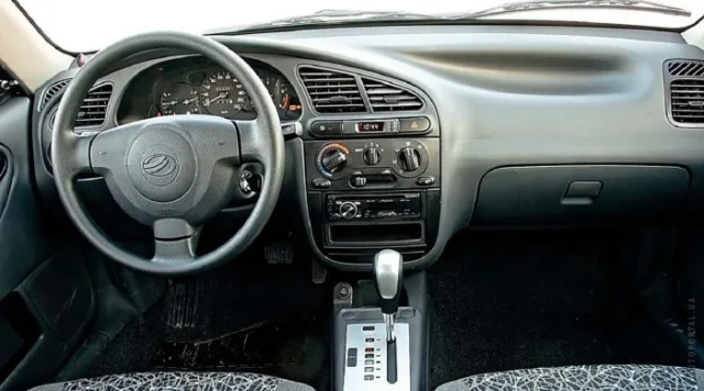 ЗАЗ Lanos hatchback — 2