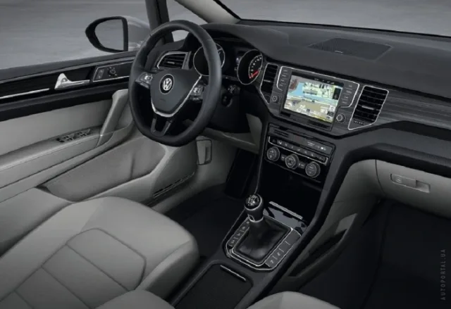 Volkswagen Golf Sportsvan мікроавтобус — 5