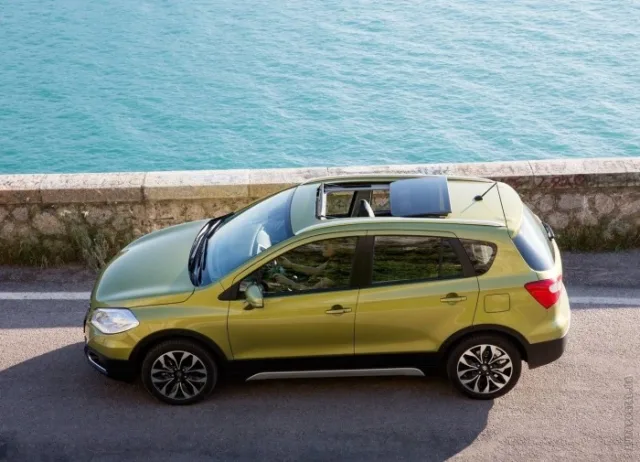 Suzuki SX4 2013 crossover — 11