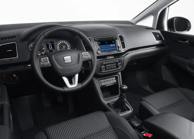 SEAT Alhambra (СЕАТ Альхамбра) минивэн — 4