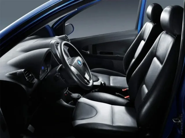 Geely Panda GX2 Cross (Джили Панда ГИкс2 Кросс) кроссовер — 2