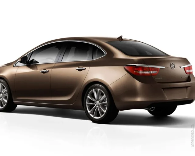 Buick Verano седан — 10