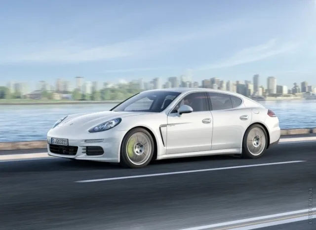 Porsche Panamera 2013 хетчбек — 5
