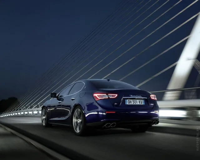 Maserati Ghibli 3.0D AT — 23