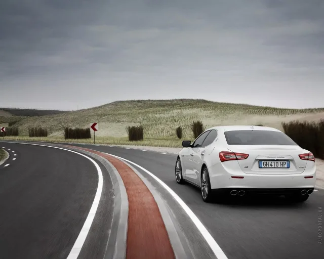 Maserati Ghibli 3.0D AT — 22