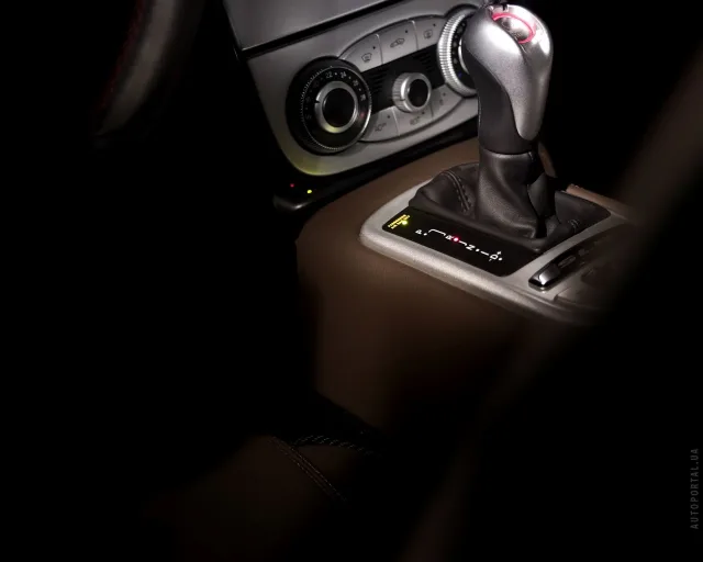 Mercedes-Benz SLR-Class coupe — 12