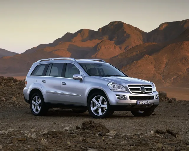 Mercedes-Benz GL-Class 2006 (Мерседес Бенц ГЛ-Класс) внедорожник — 24