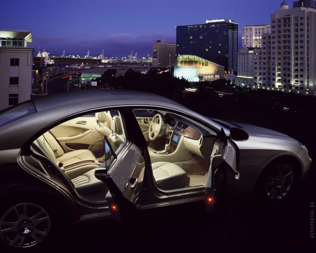Mercedes-Benz CLS 500 AT — 20