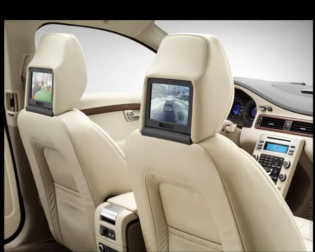Volvo S80 седан — 17