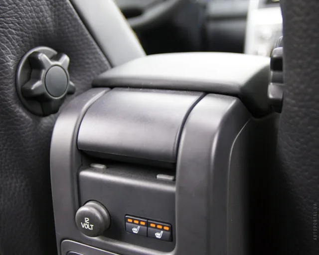 Volvo XC60 2008 кросовер — 3