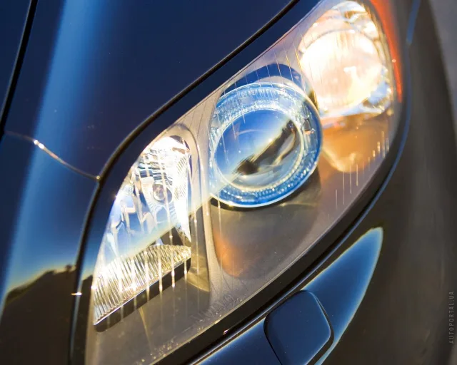 Volvo C70 2,4D AT Summum — 23
