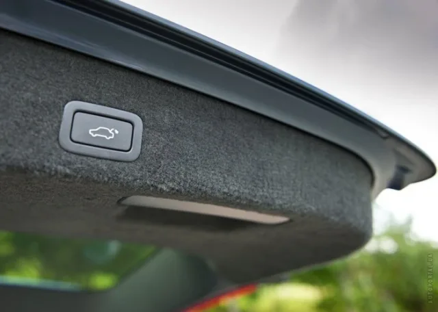 Volvo V70 2007 універсал — 24