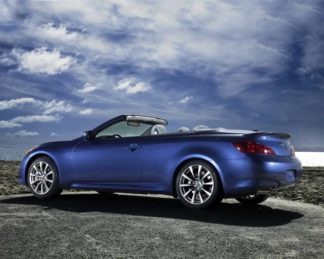 Infiniti Q60 Cabrio 3.7 AT Hi-Tech — 8