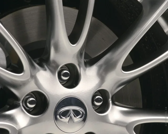 Infiniti G35 AT AWD Premium — 3