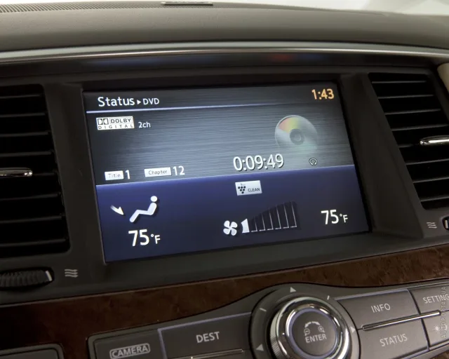 Infiniti QX80 5.6 AT + — 25