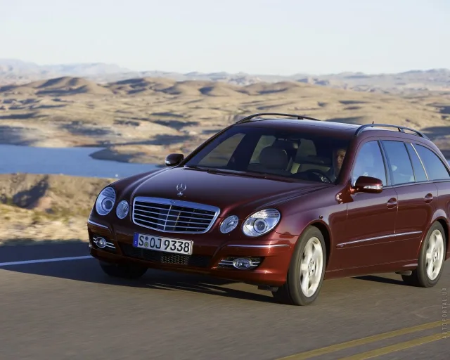 Mercedes-Benz E 320 CDI Wagon MT — 18