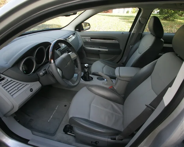 Chrysler Sebring седан — 3