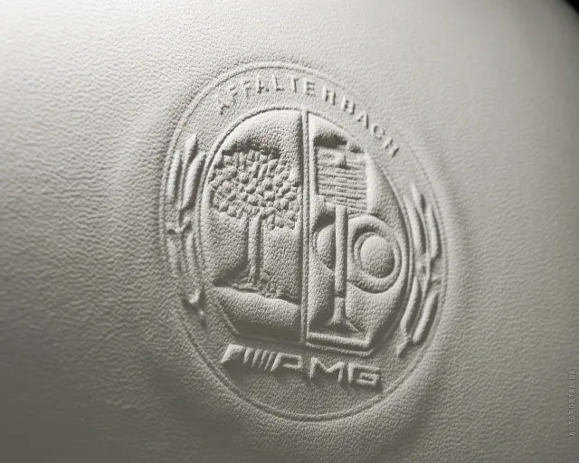 Mercedes-Benz ML 500 AT — 20