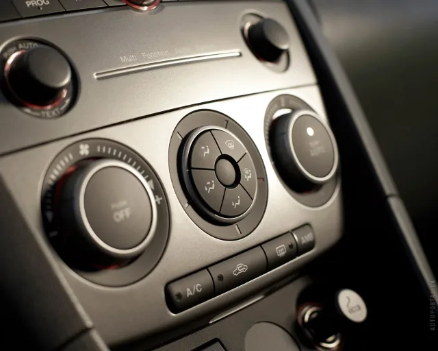 Mazda 3 2003 (Мазда 3) седан — 6