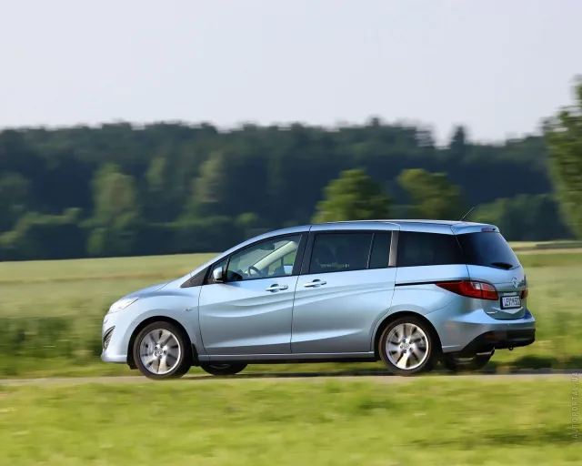 Mazda 5 2.0 AT Mid — 13