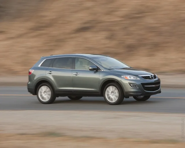 Mazda CX-9 2010 кросовер — 11