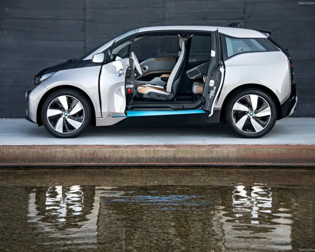 BMW i3 хетчбек — 4