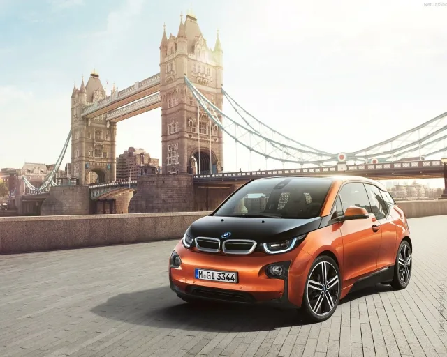 BMW i3 хетчбек — 12