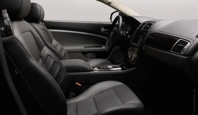 Jaguar XK (Ягуар ХК) купе — 24