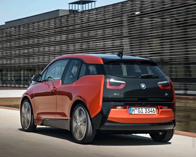 BMW i3 хетчбек — 11