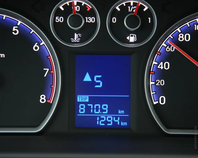 Hyundai i30 2010 хетчбек — 15