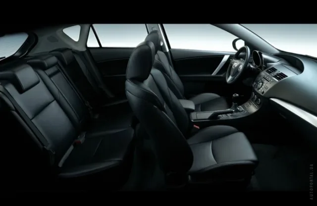 Mazda 3 2012 (Мазда 3) хэтчбек — 11
