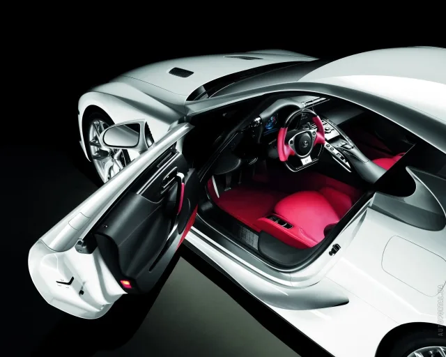 Lexus LFA спорткар — 7