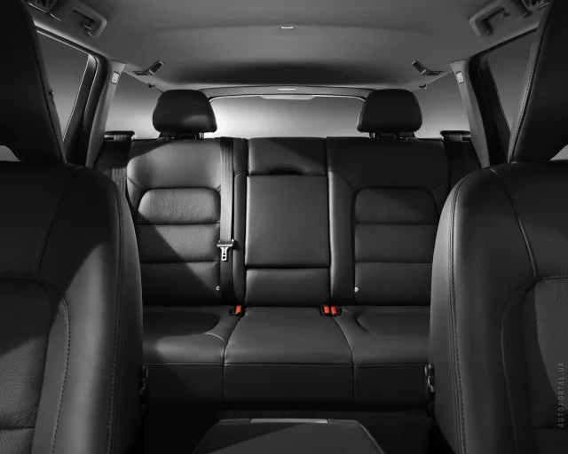 Volvo V70 2013 універсал — 4