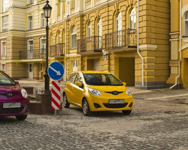 JAC J2 hatchback — 5