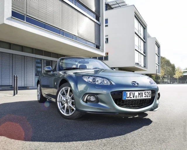 Mazda MX-5 2012 (Мазда МХ-5) кабриолет — 15