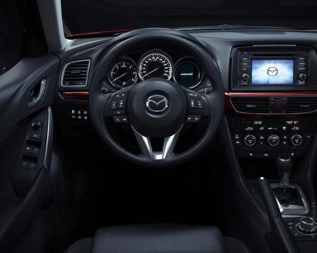 Mazda 6 Wagon 2.0 AT Touring — 7
