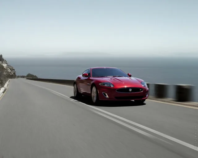 Jaguar XK (Ягуар ХК) купе — 9
