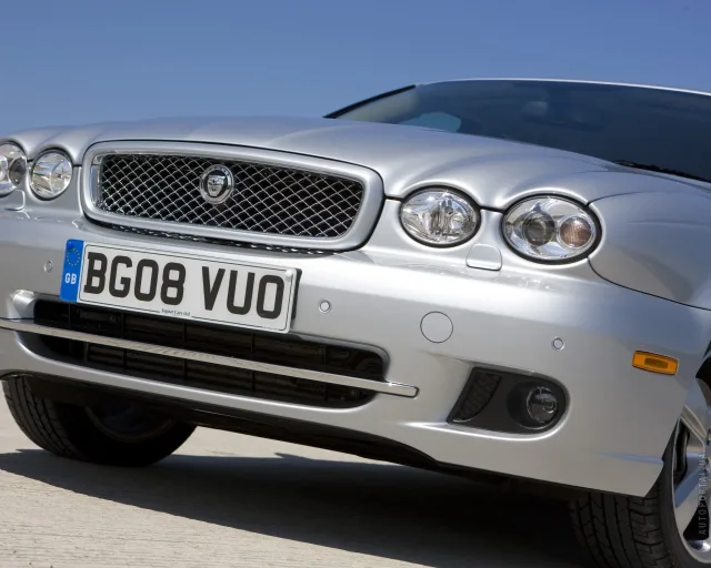 Jaguar X-Type Estate (Ягуар Х-Тайп) универсал — 23