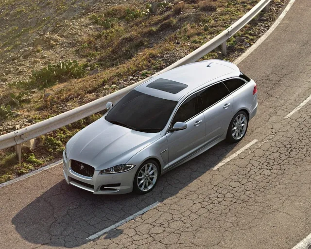 Jaguar XF Sportbrake 2012 station wagon — 5