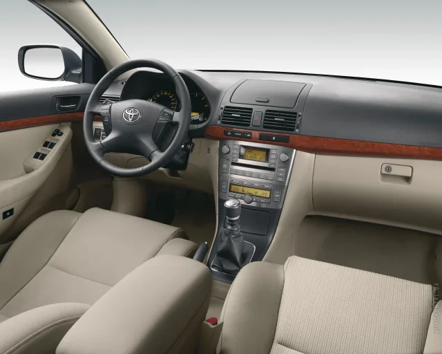 Toyota Avensis 2003 (Тойота Авенсис) cедан — 11