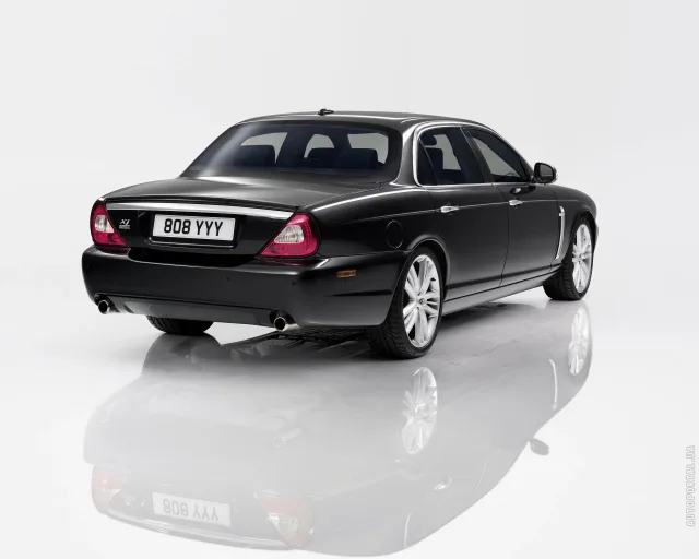 Jaguar XJ 3.5 AT Executive — 22