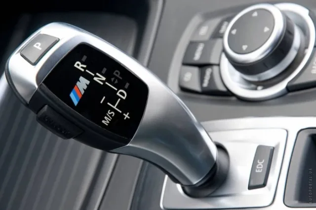 BMW X5 M 4.4 AT — 7