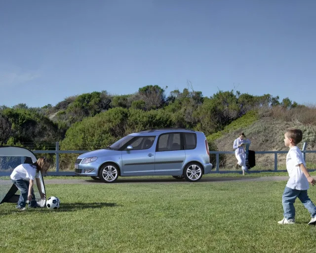 Skoda Roomster 1.6 AT Active — 16