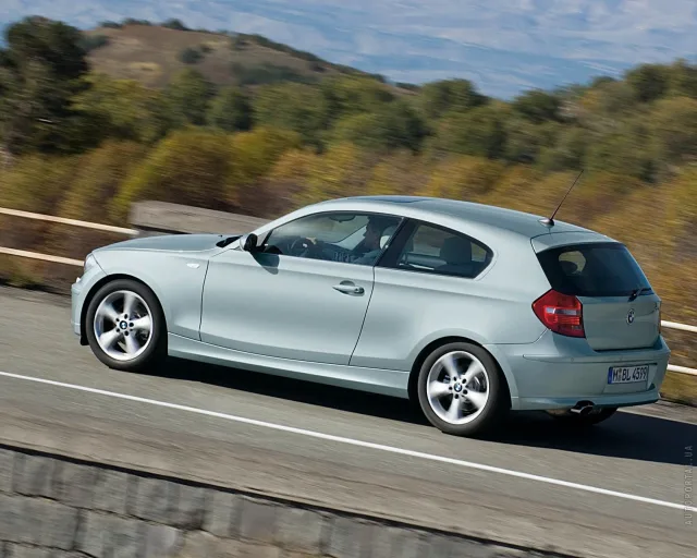 BMW 1 Series F20 (БМВ 1 Серии) 3-х дверный хэтчбек — 15