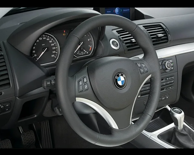 BMW 1 Series F20 (БМВ 1 Серии) 3-х дверный хэтчбек — 6