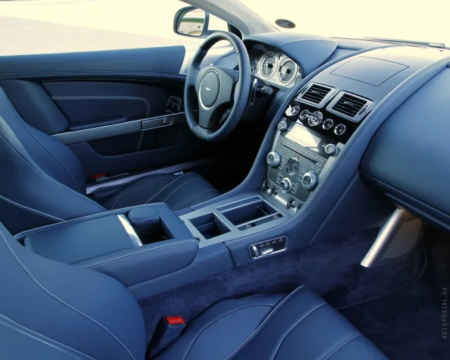 Aston Martin Virage 5.9 AT — 3