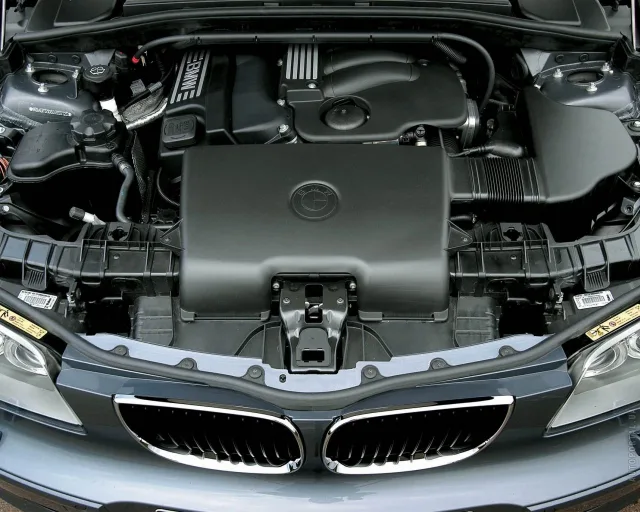 BMW 1 Series F20 (БМВ 1 Серии) 3-х дверный хэтчбек — 14