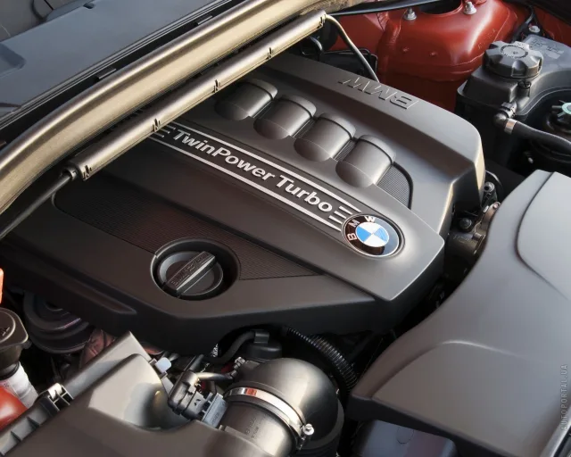 BMW X1 2012 кросовер — 16