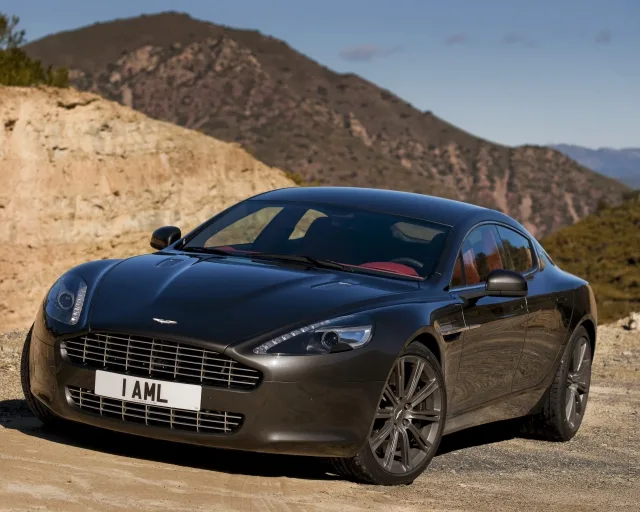 Aston Martin Rapide ліфтбек — 16