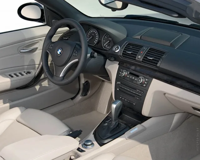 BMW 1 Series Cabriolet кабріолет — 4